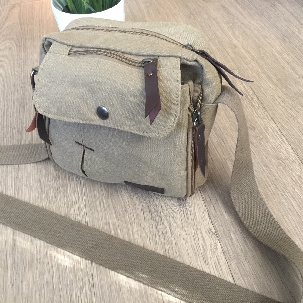 Utility crossbody versatile tan bag or purse NWOT